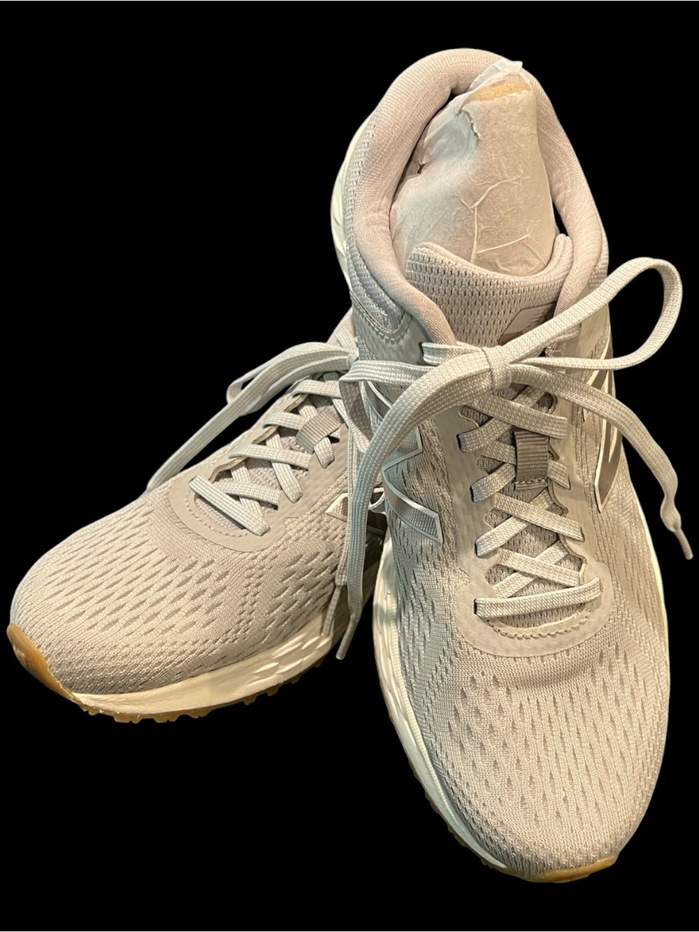New Balance Fresh Foam Arishi Gray Women’s
Running Shoe Size 9 Shoe WARISRC2